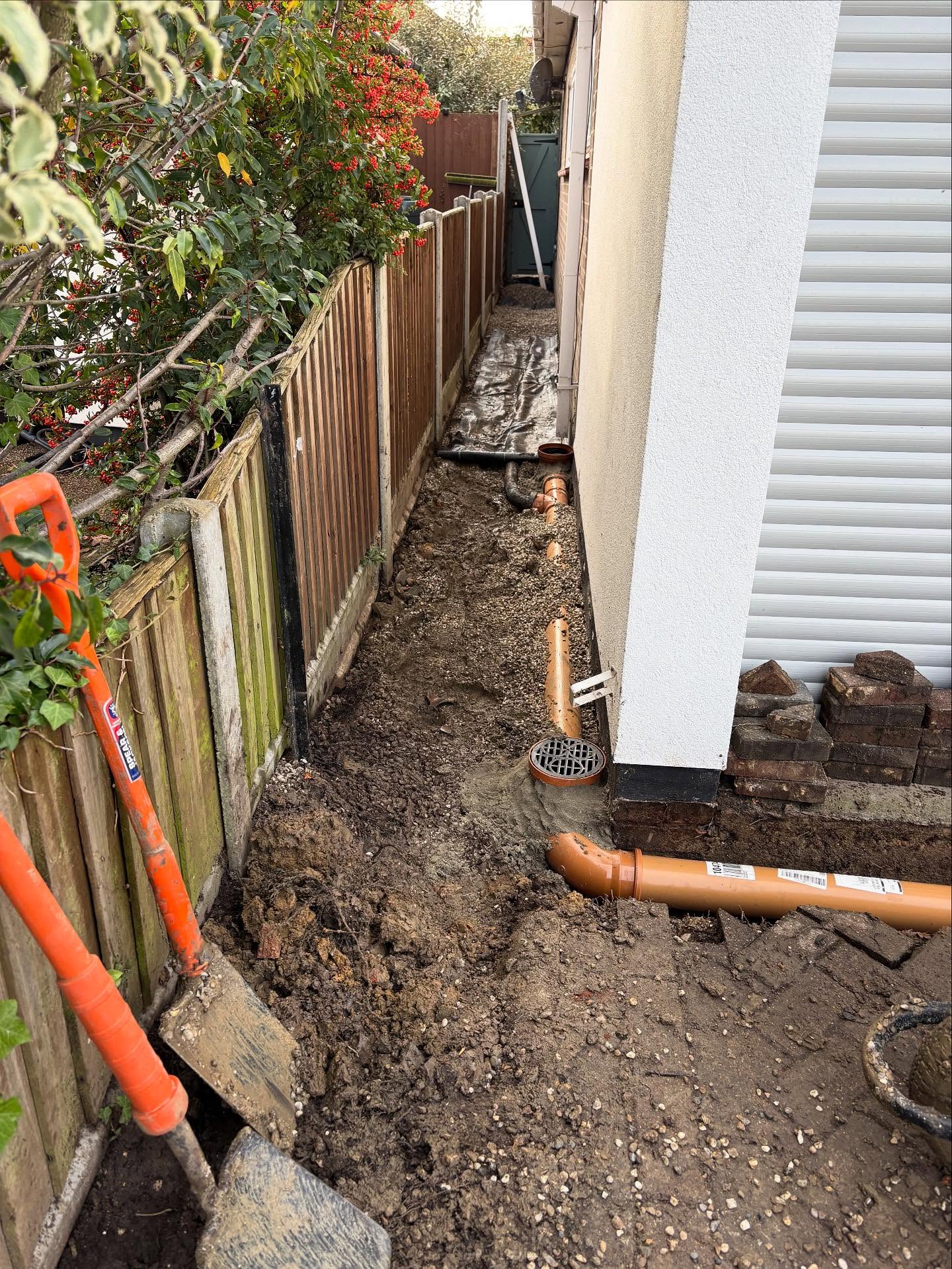 urgent-drain-repair-groundworks-essex urgent-drain-repair-groundworks-essex